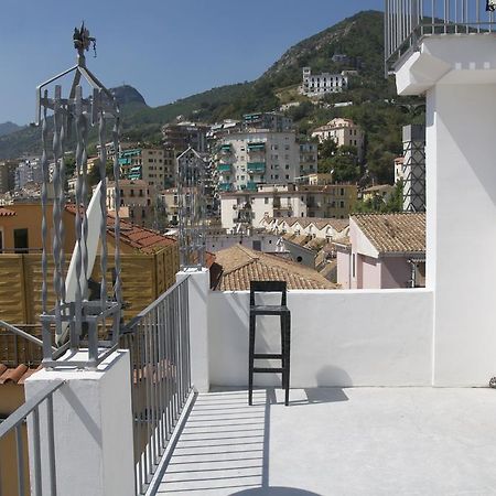 Hotel Casa Maria Salerno Exterior foto
