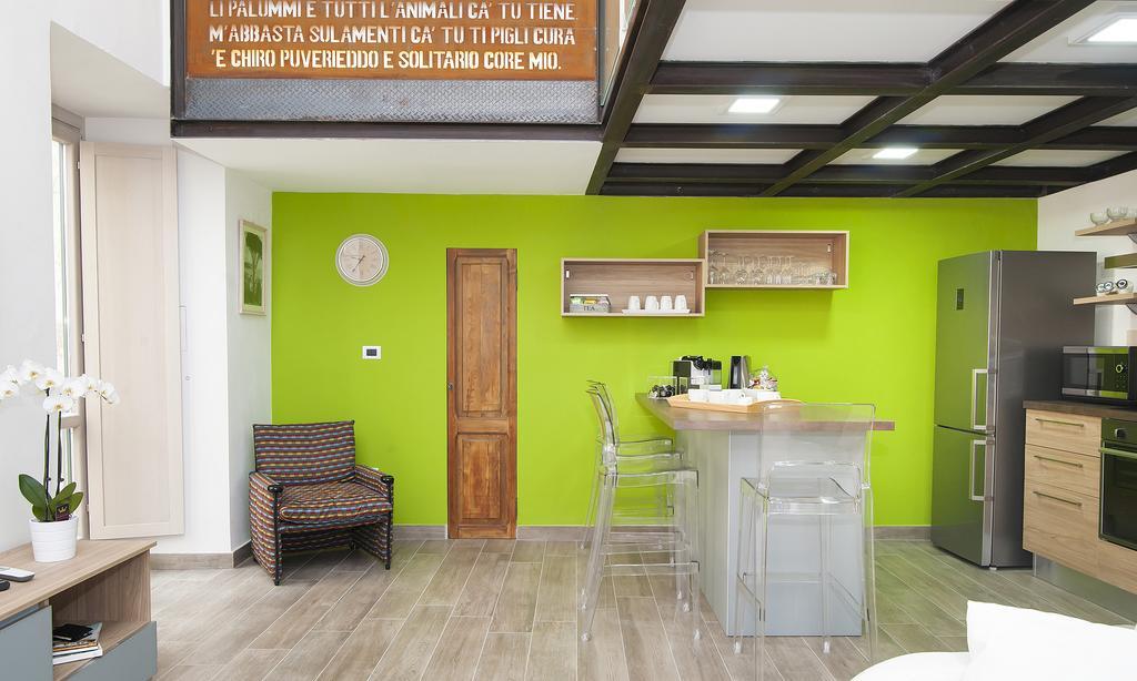 Hotel Casa Maria Salerno Zimmer foto
